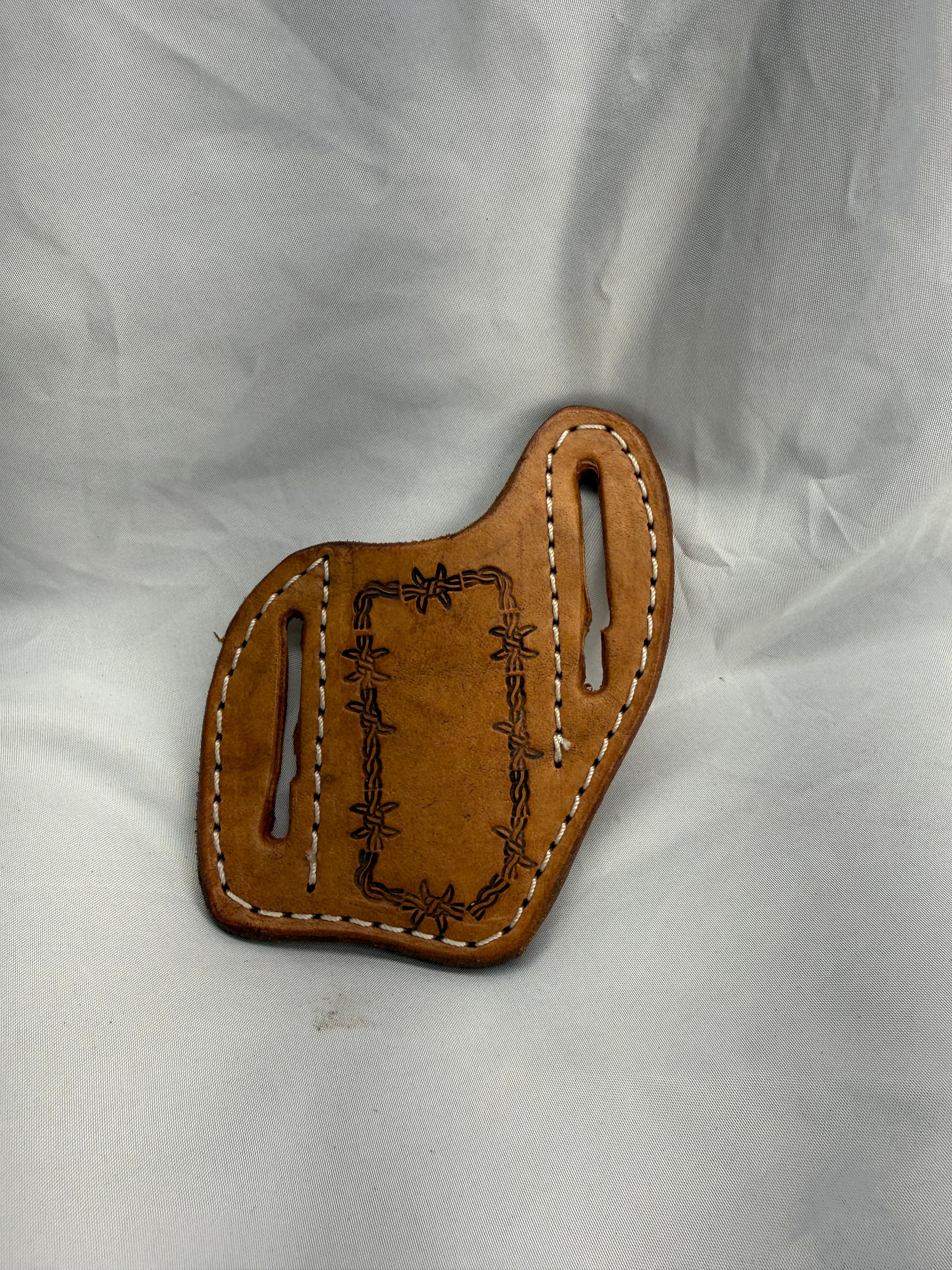 Pancake Style Knife Sheath with Barbed Wire Design