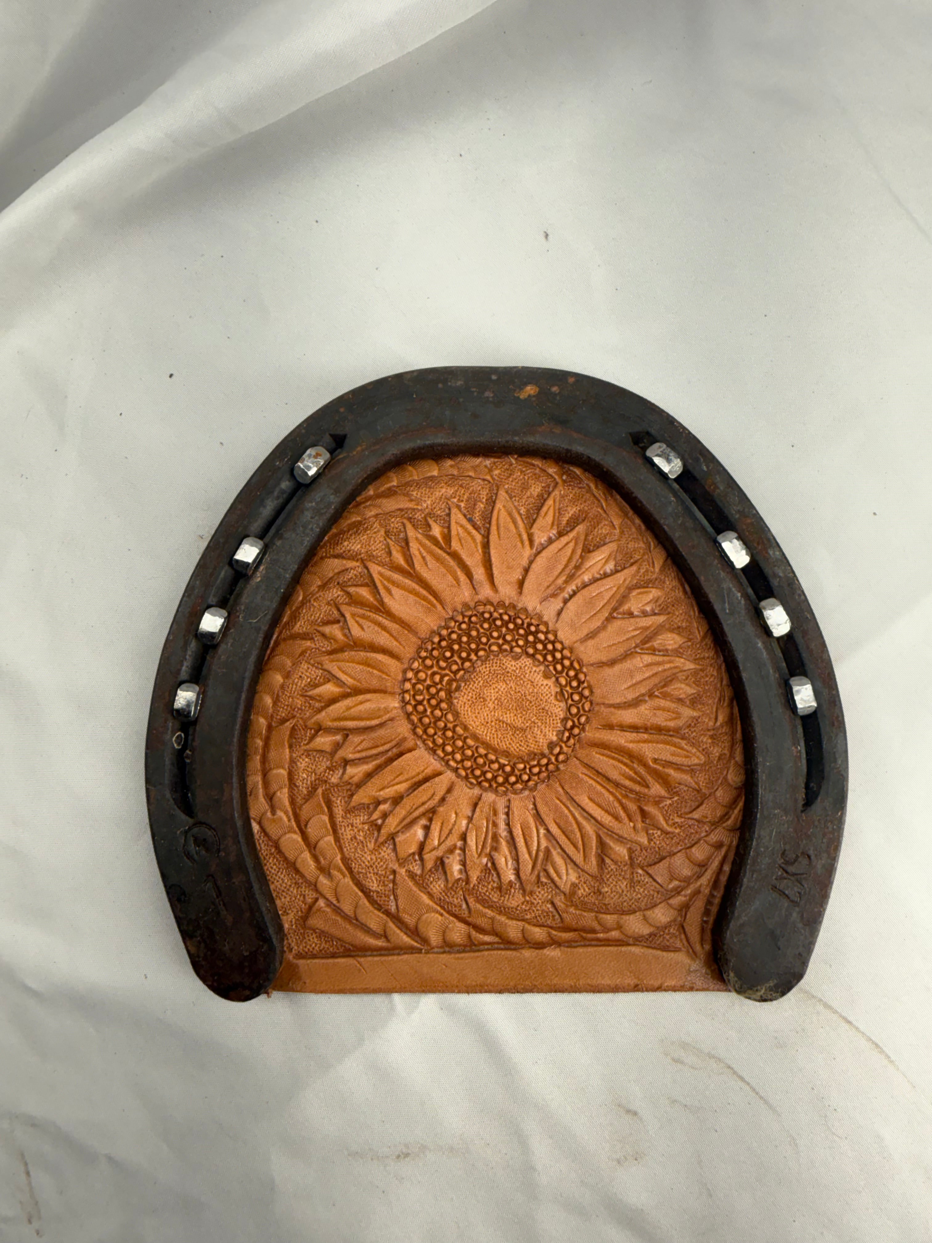 Horseshoe Coaster with Sun Flower Design